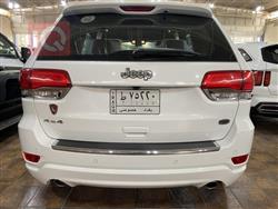 جیپ گراند شیرۆکی